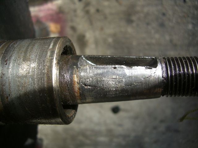 rear-axle-keyway.jpg